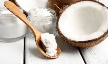 Olej kokosowy- czy rzeczywiście wpływa korzystnie na zdrowie?
