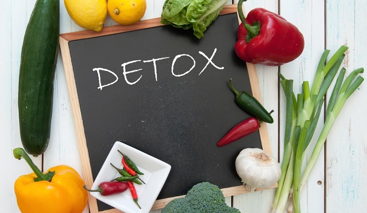 Czy w zdrowej diecie jest miejsce na detoks?